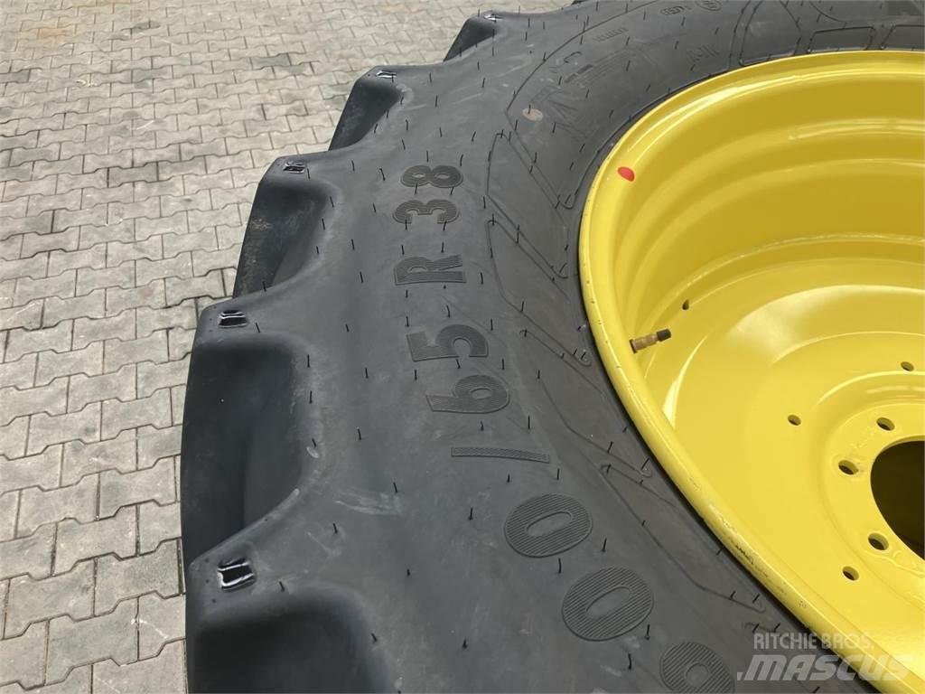 Mitas 600/65R38 Колелета/Гуми