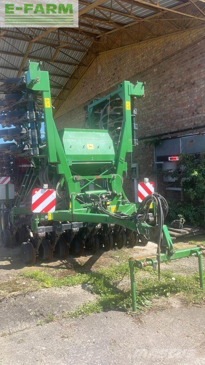 John Deere 750 A Машини за прецизно сеене