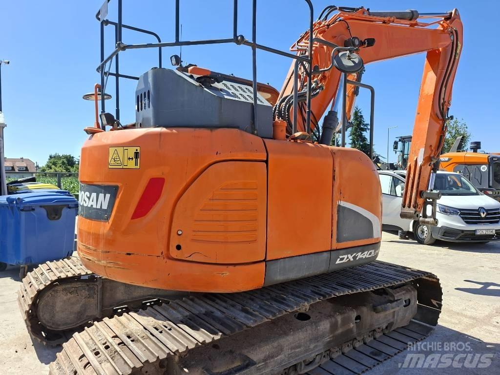 Doosan DX 140 LCR Верижен екскаватор
