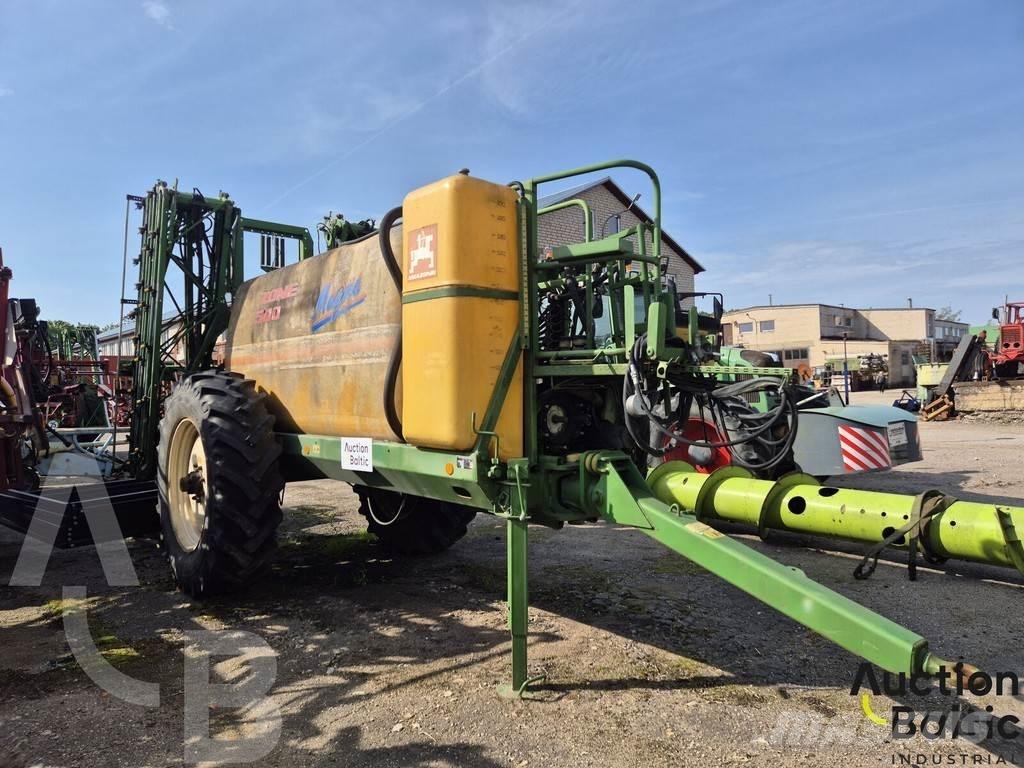 Amazone UG 4500 Прикачни пръскачки
