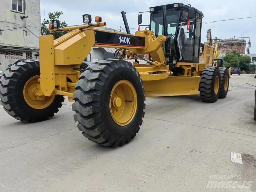 CAT 140 K Грейдери