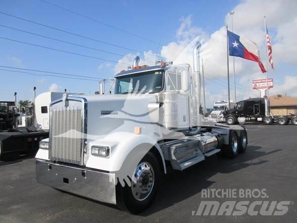 Kenworth W900L Влекачи