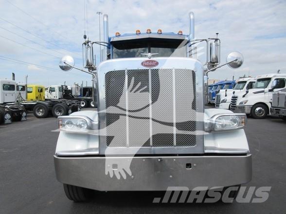Peterbilt 389 Влекачи