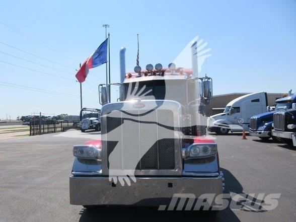 Peterbilt 389 Влекачи