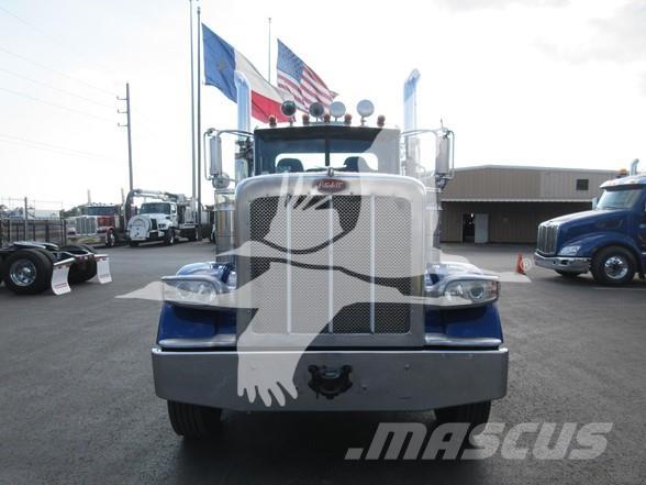 Peterbilt 389 Влекачи