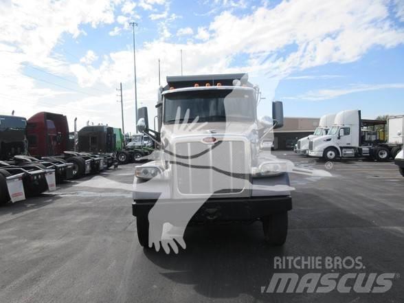 Peterbilt 567 Самосвал
