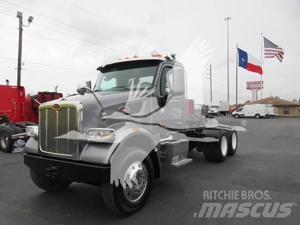 Peterbilt 567 Влекачи
