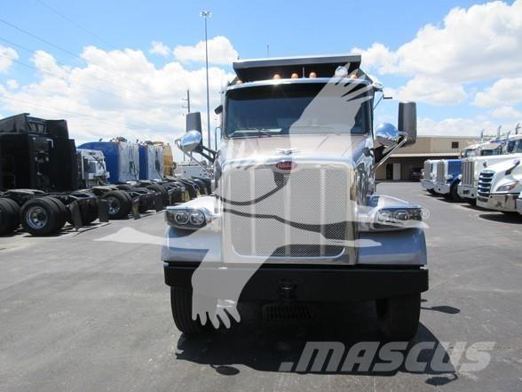 Peterbilt 567 Самосвал