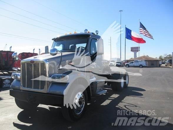 Peterbilt 567 Влекачи