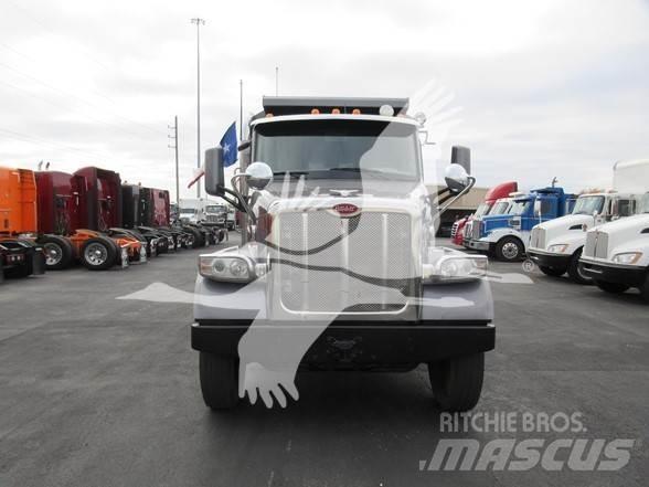Peterbilt 567 Самосвал