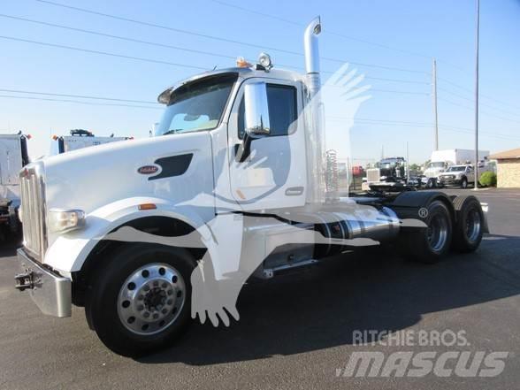 Peterbilt 567 Влекачи