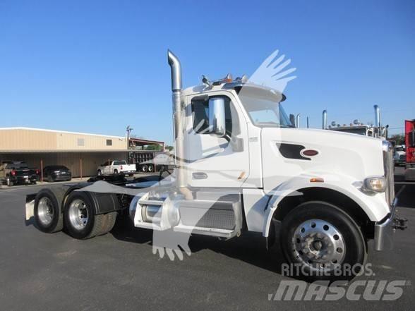 Peterbilt 567 Влекачи