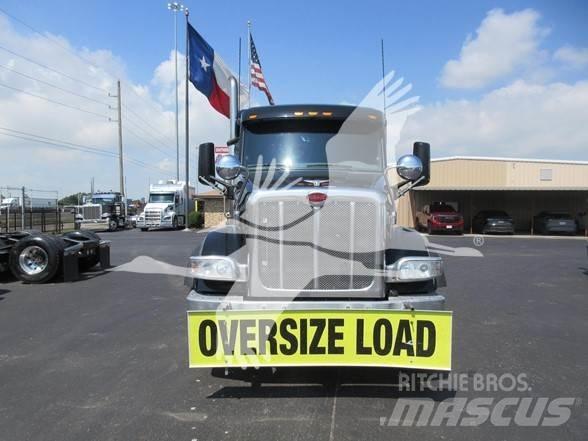 Peterbilt 567 Влекачи