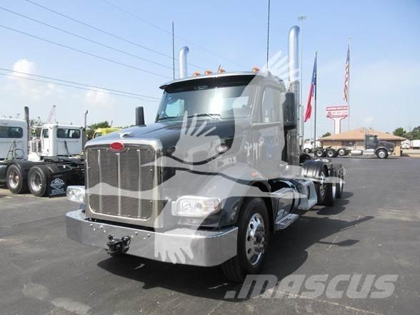 Peterbilt 567 Влекачи
