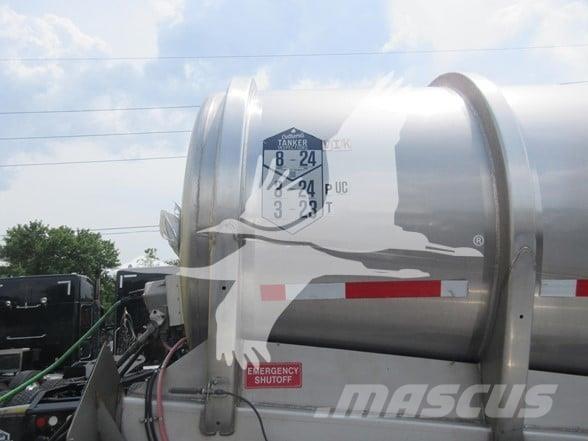 Polar DOT 407 Полуремаркета цистерни
