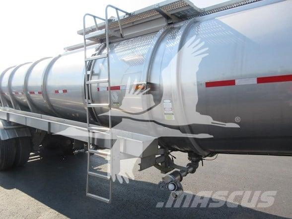 Polar DOT 407 Полуремаркета цистерни
