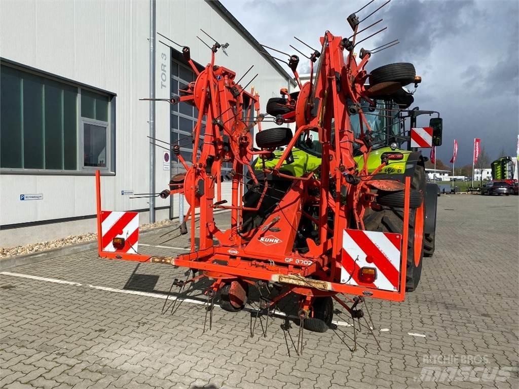 Kuhn GF 8702 Гребла и сенообръщачки