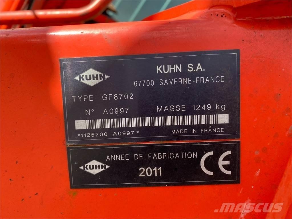 Kuhn GF 8702 Гребла и сенообръщачки