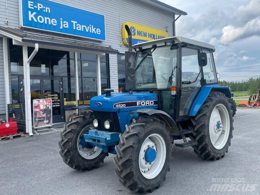 Ford 4830 Трактори
