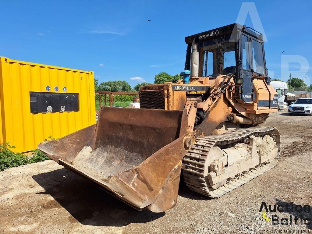Komatsu D57S-1 Верижен товарач