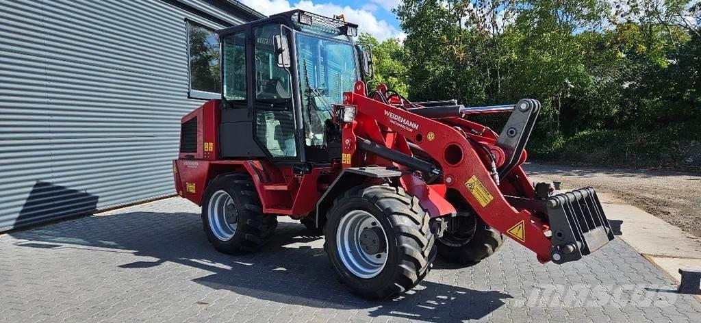 Weidemann 4204 Колесни товарачи