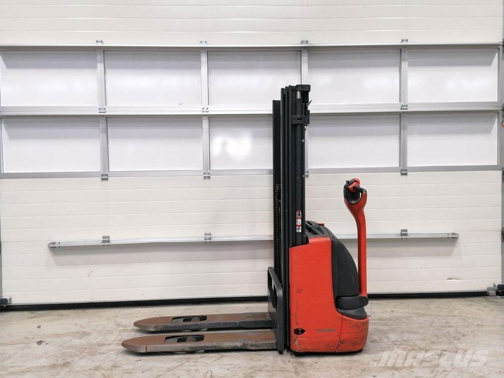 Linde L10 Колички високоповдигачи с теглич