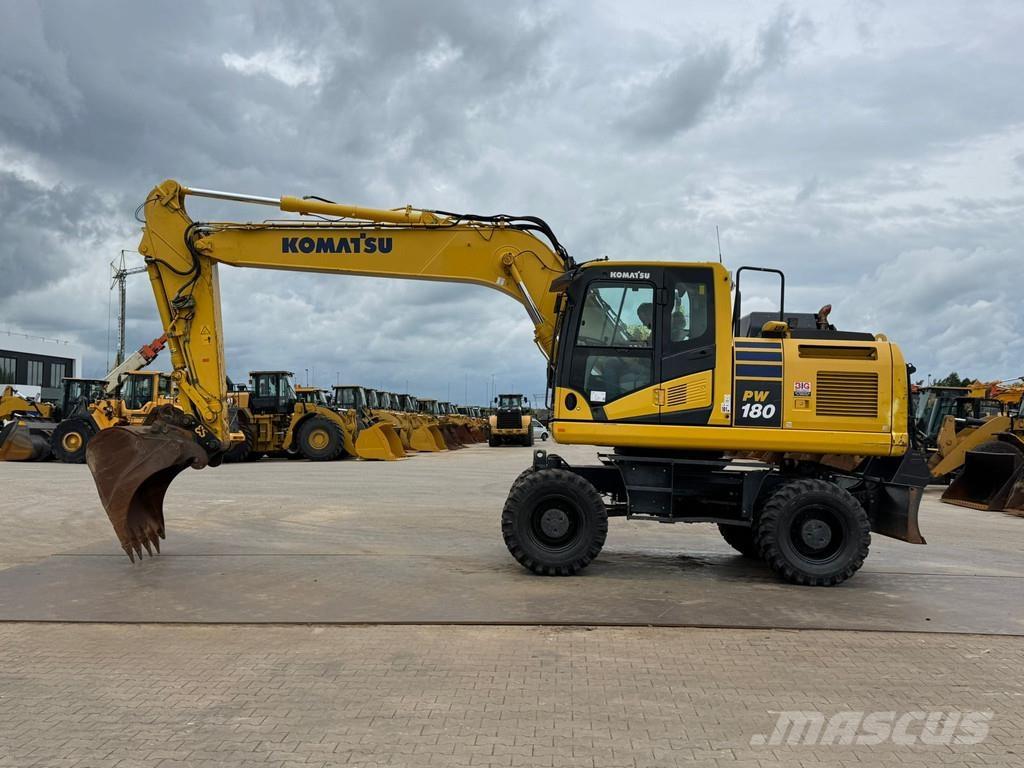 Komatsu PW180-11 Колесни екскаватори