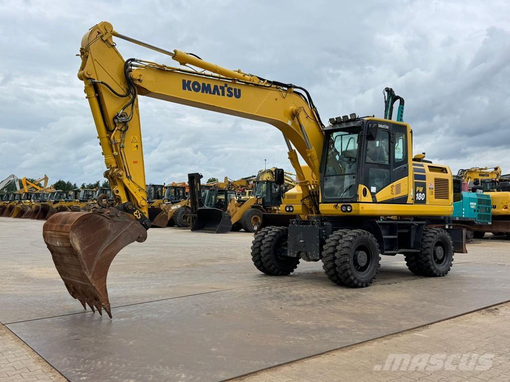Komatsu PW180-11 Колесни екскаватори