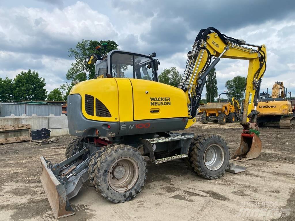 Wacker Neuson EW 100 Колесни екскаватори