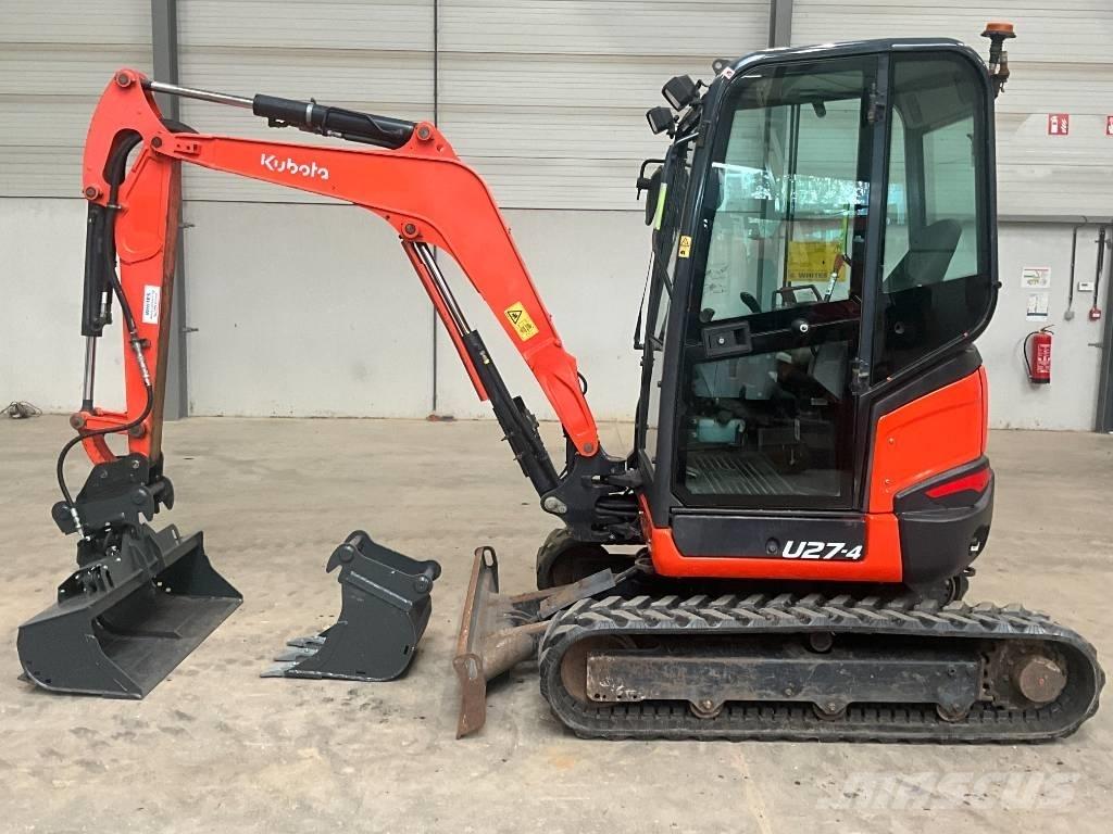 Kubota U 27-4 Мини екскаватори < 7 т