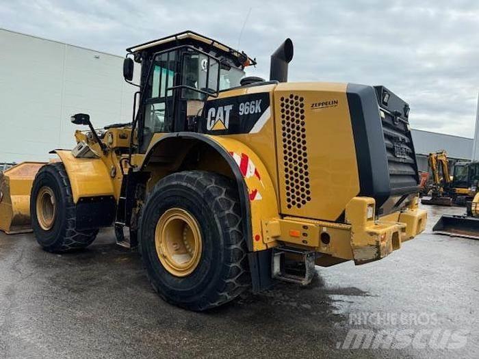 CAT 966K Колесни товарачи