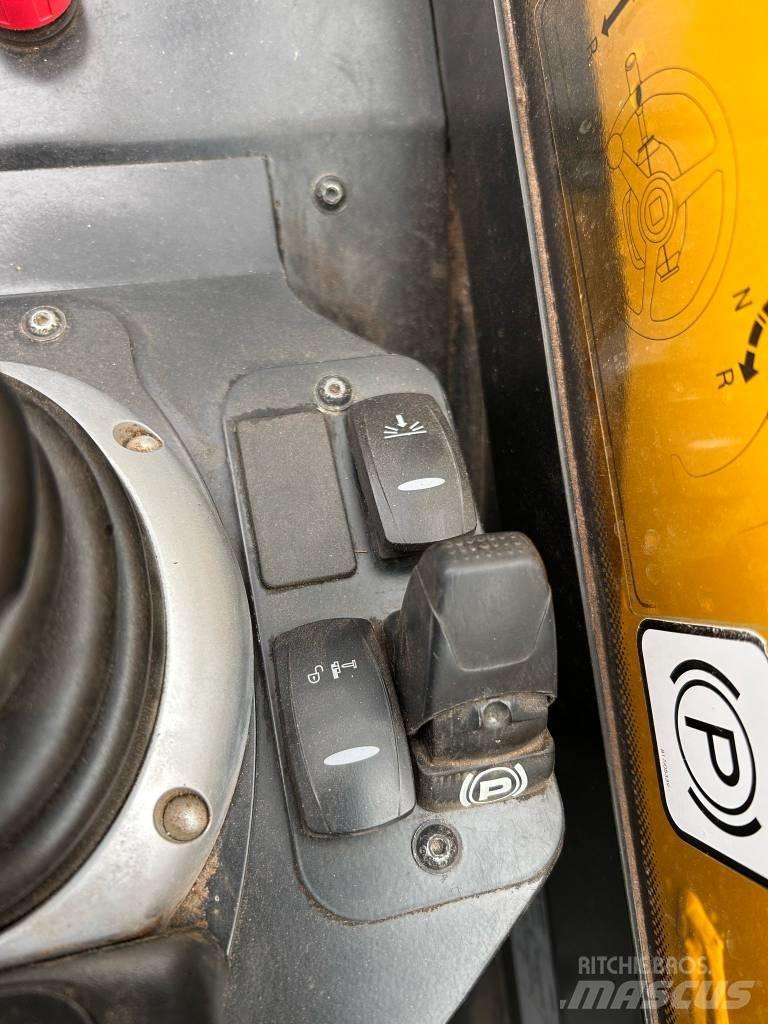 JCB 525-60 AGRI Телескопични товарачи за селското стопанство