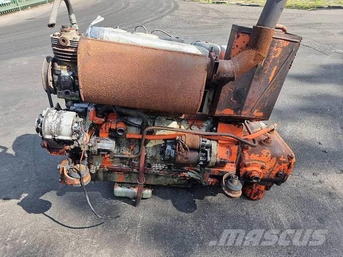  Engines F4L912 Транспорт - Други