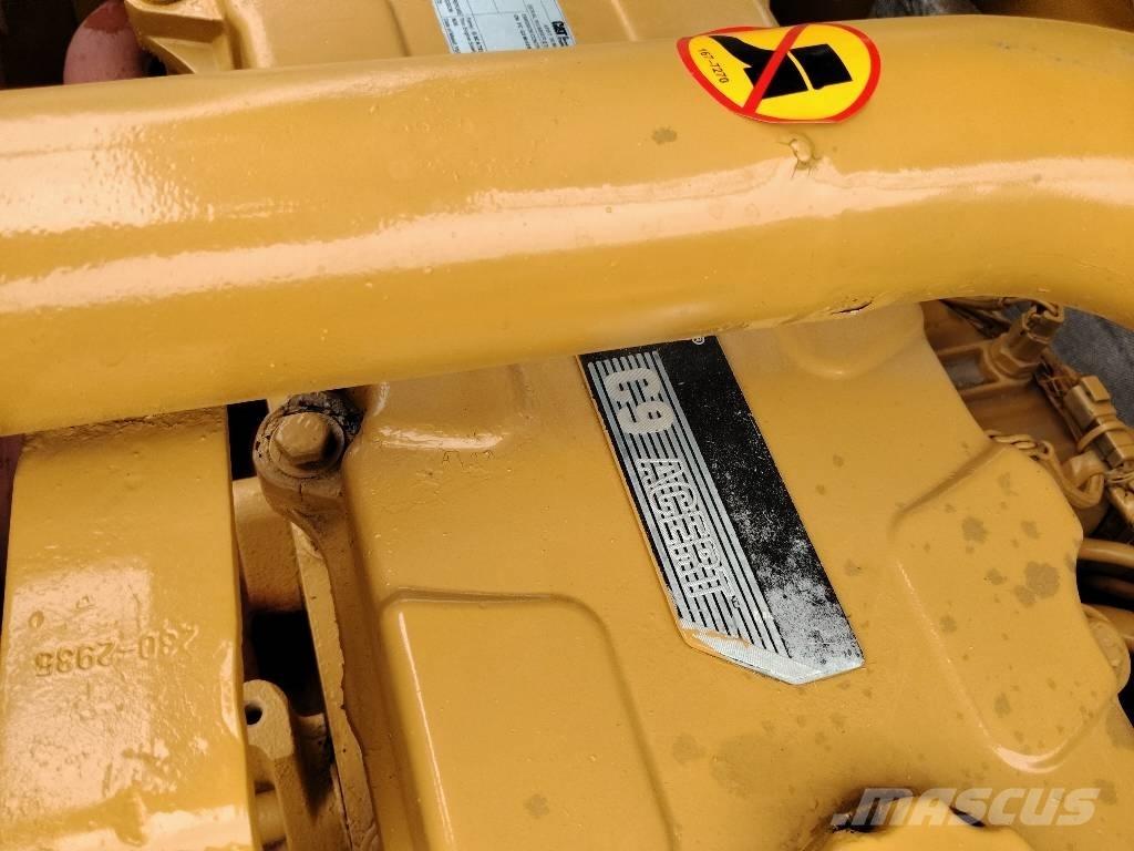 CAT 330 D Верижен екскаватор