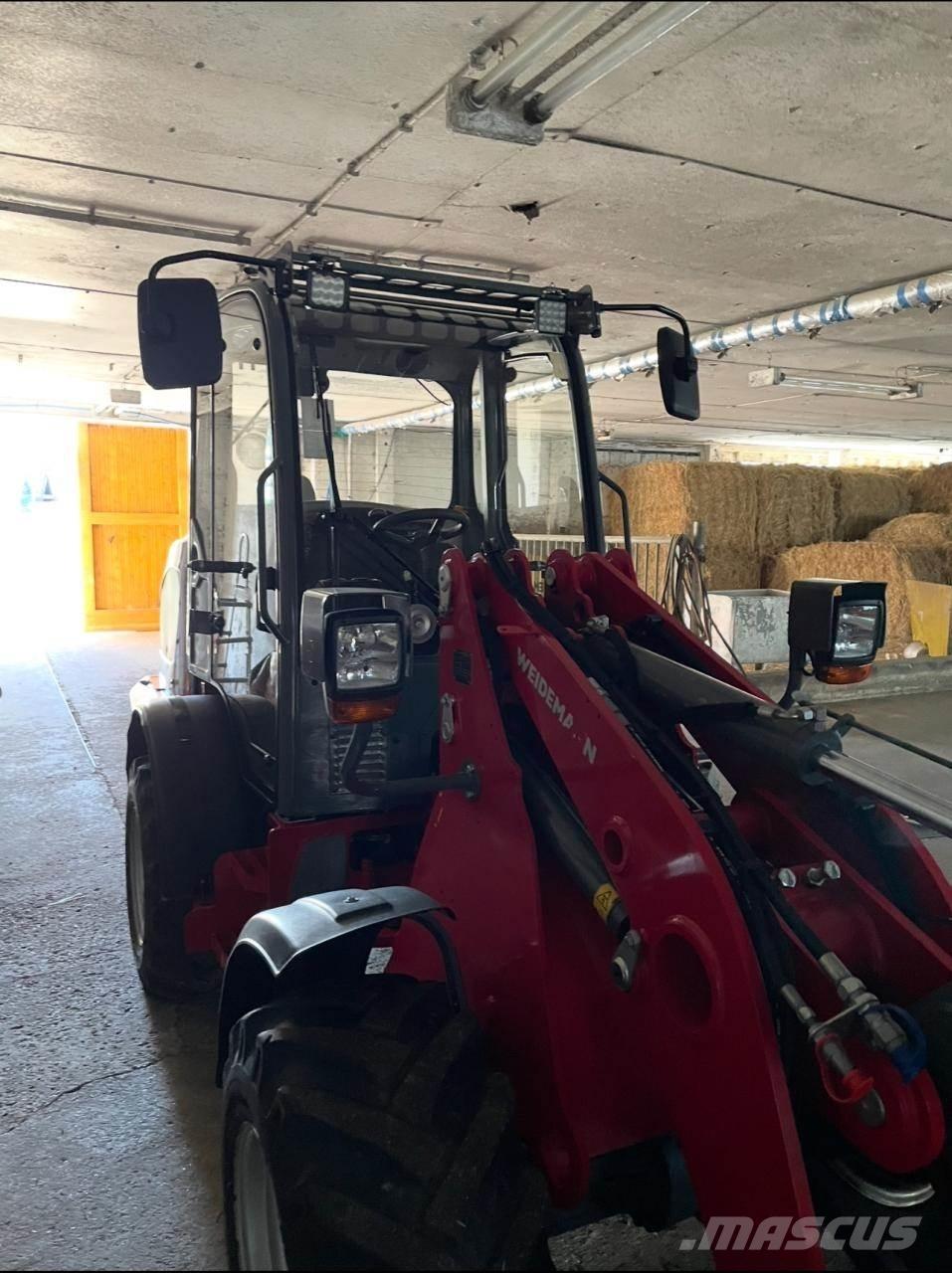 Weidemann 3080 LP Мини товарачи