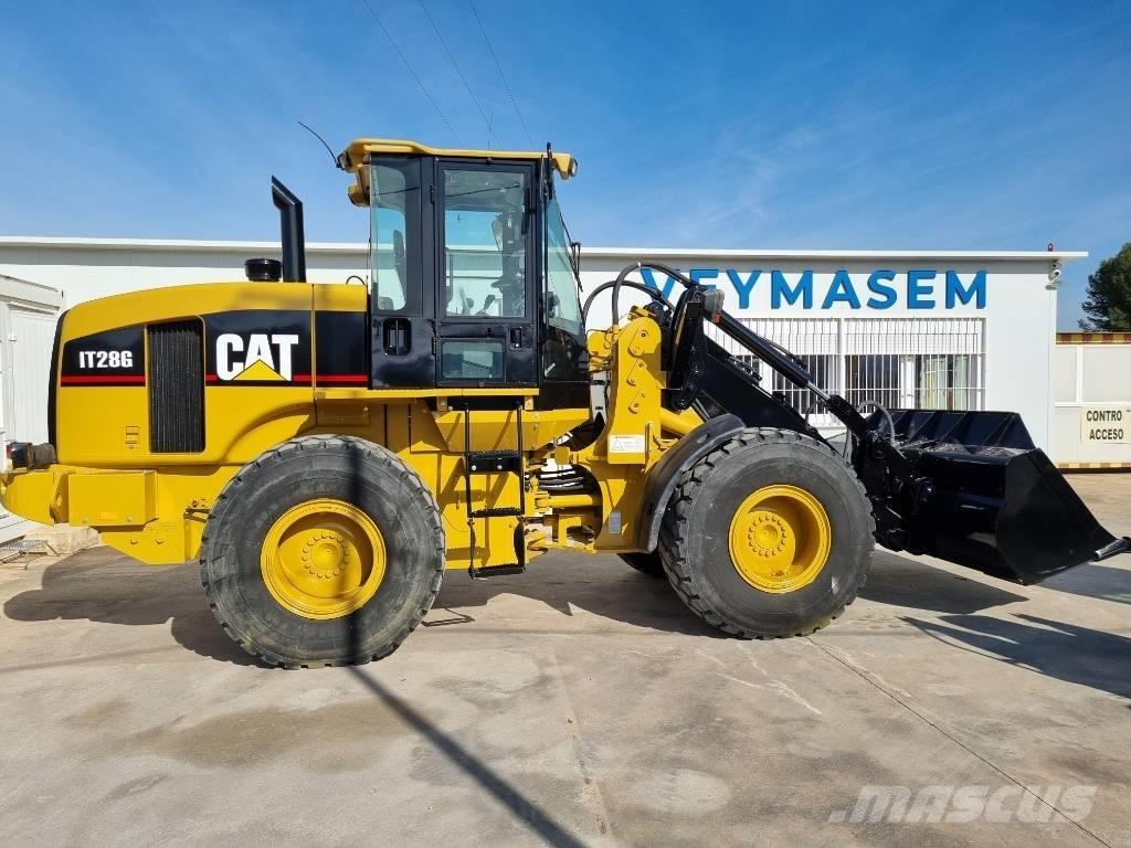 CAT IT 28 G Колесни товарачи