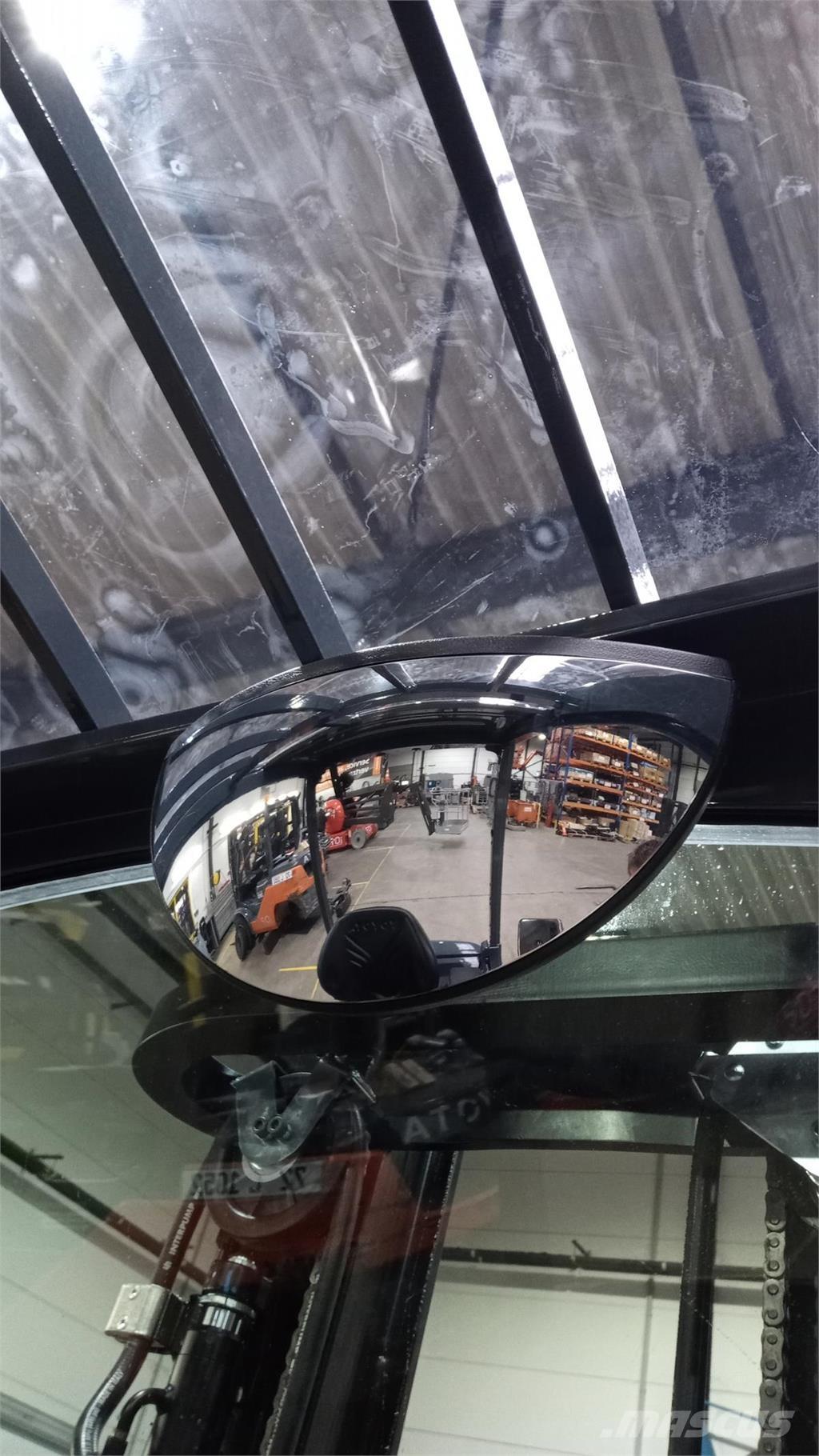 Toyota 8FBM18T Електрически вилични кари-повдигачи