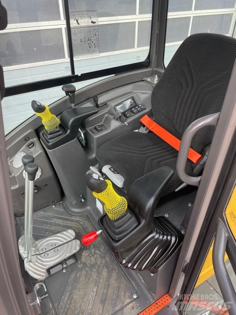 Volvo EC27D Мини екскаватори < 7 т