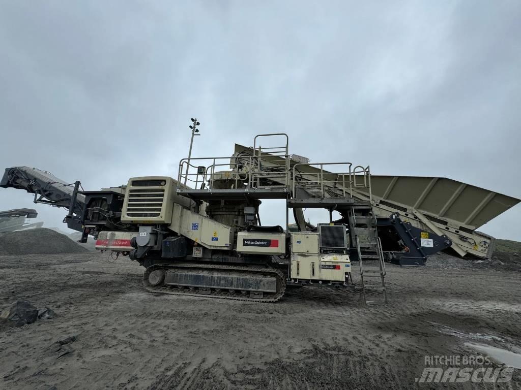 Metso LT300HP Мобилни трошачки

