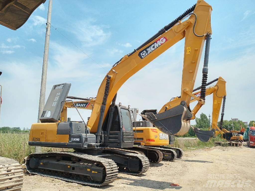XCMG XE 215 DA Средни екскаватори 7т - 12т