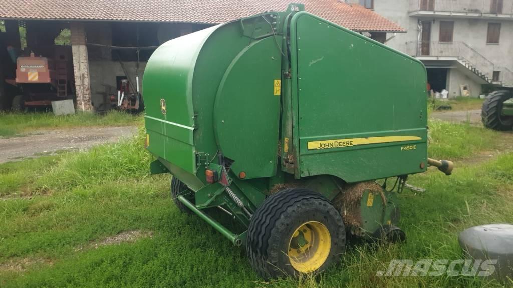 John Deere F 450 Сламопреси за кръгли бали

