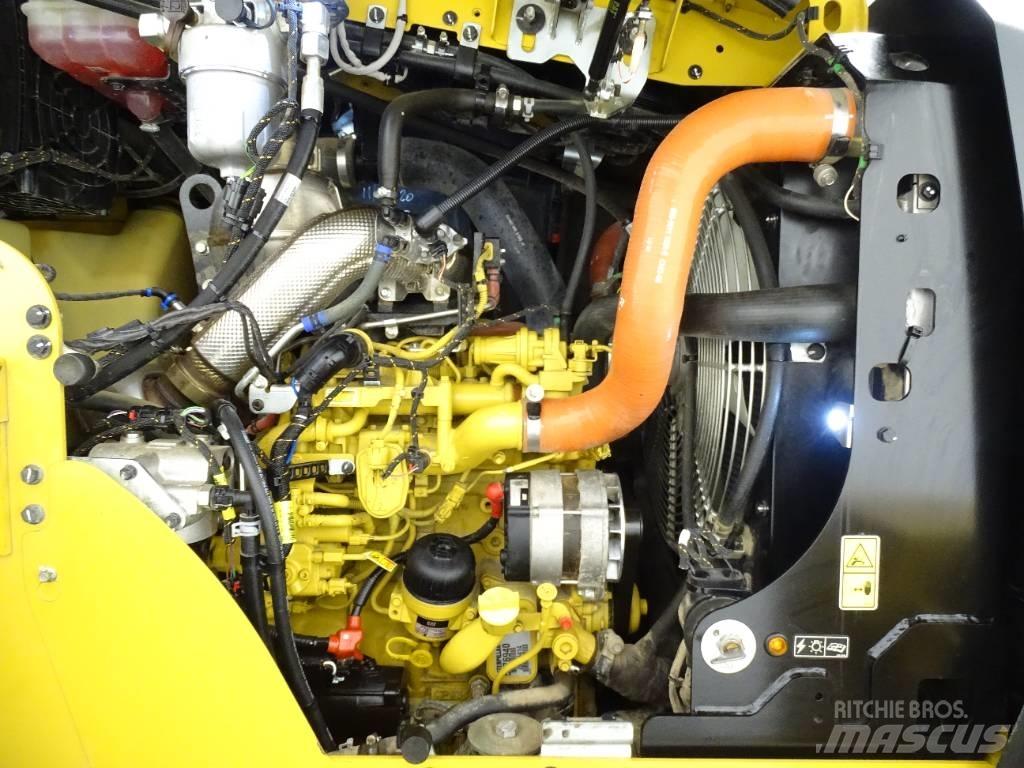 CAT 914 Колесни товарачи