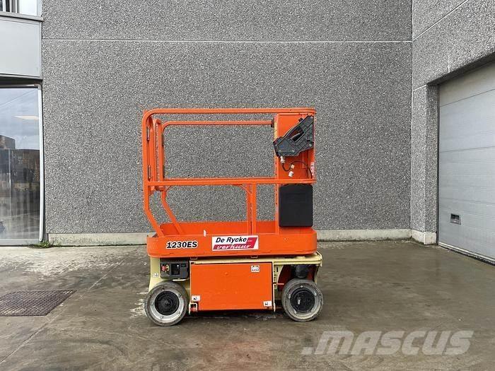 JLG 1230ES Ножични работни платформи