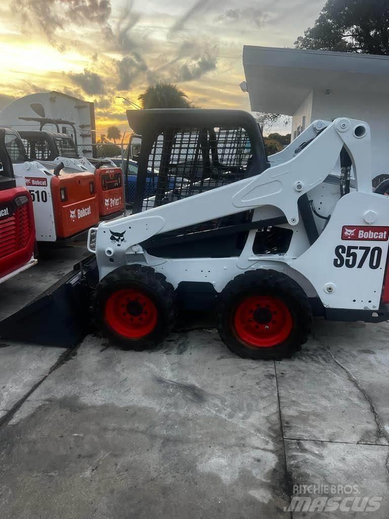 Bobcat S570 Мини товарачи
