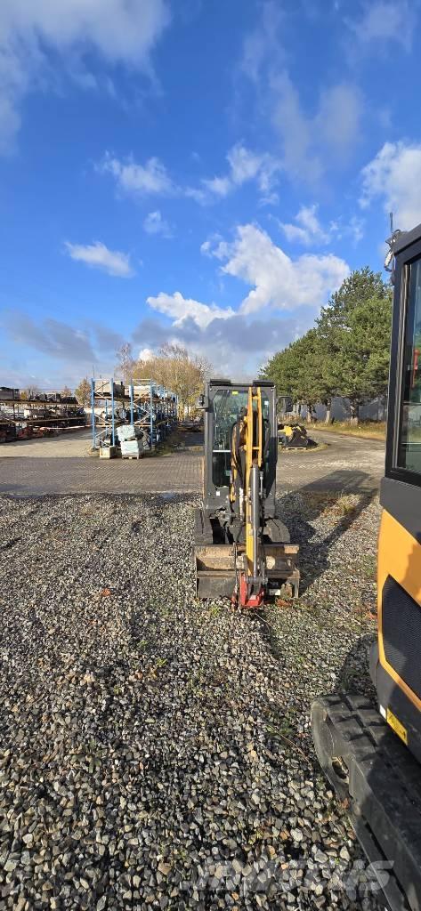 CASE CX 19 D Мини екскаватори < 7 т