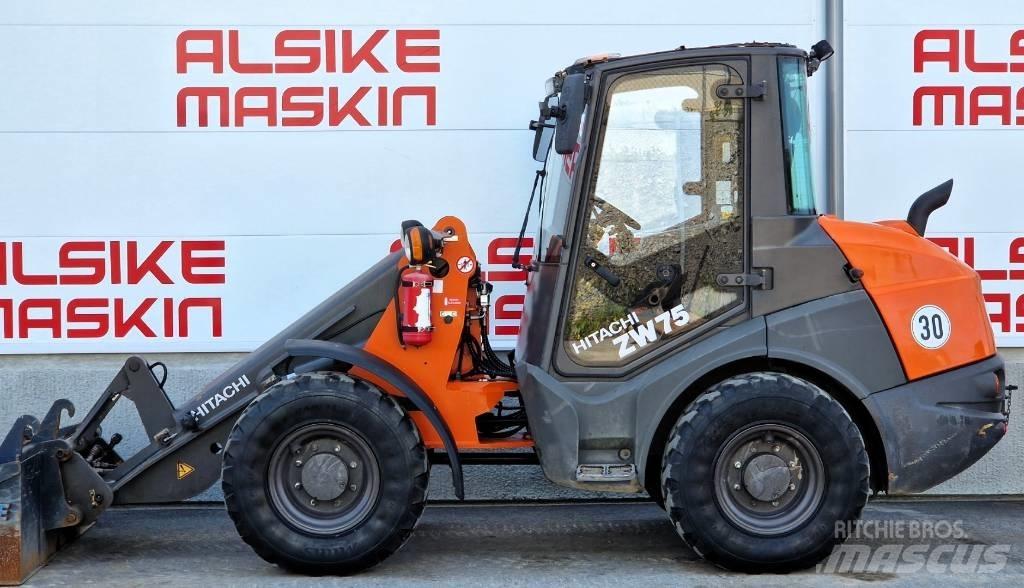 Hitachi ZW 75-6 Колесни товарачи