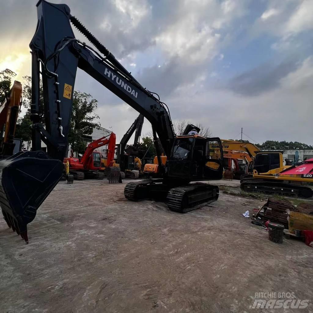 Hyundai R220-9S Верижен екскаватор