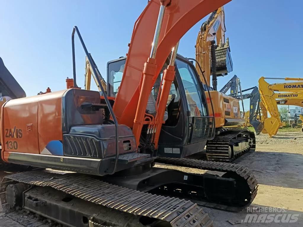 Hitachi ZX130-5A Верижен екскаватор