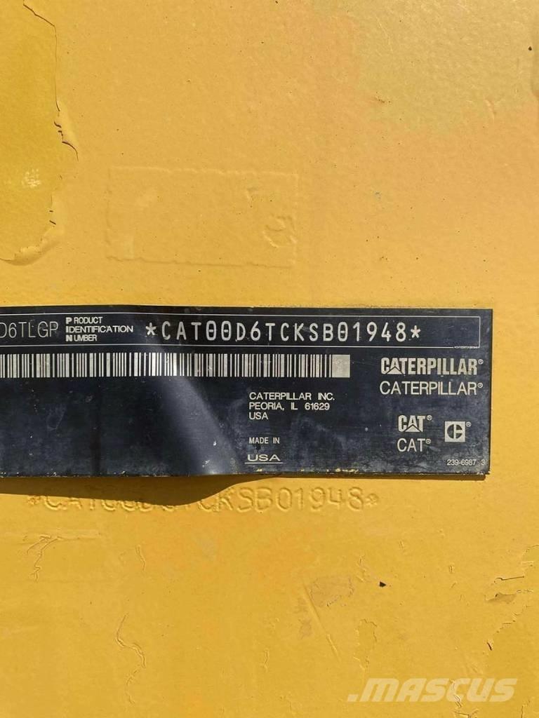 CAT D 6 T LGP Верижни булдозери
