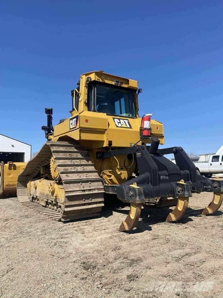 CAT D 6 T LGP Верижни булдозери
